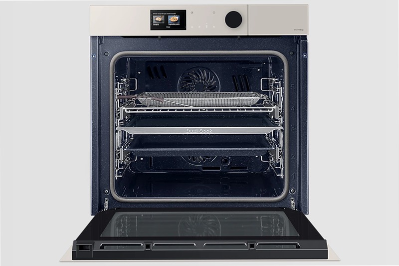 Forno a Vapore BESPOKE Dual Cook Steam Serie 7 NV7B7997ABA/U5 | Samsung IT