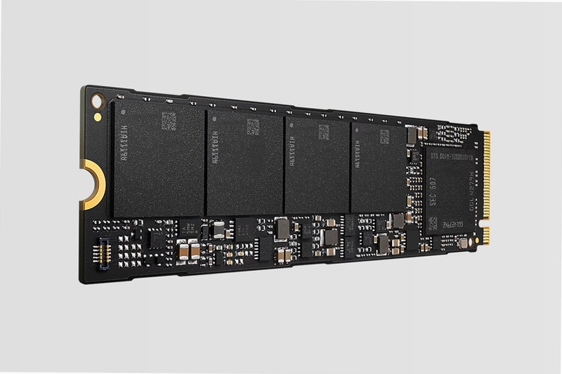 SSD 960 PRO M.2 NVMe 1TB - Prestazioni Elevate e Affidabilità PCIe 3.0