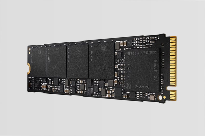 SSD 960 PRO M.2 NVMe 1TB - Prestazioni Elevate e Affidabilità PCIe 3.0