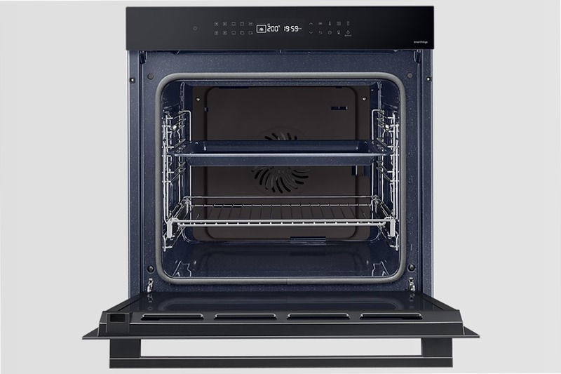 Forno Multifunzione Samsung Serie 4 76L NV7B4040VBK A