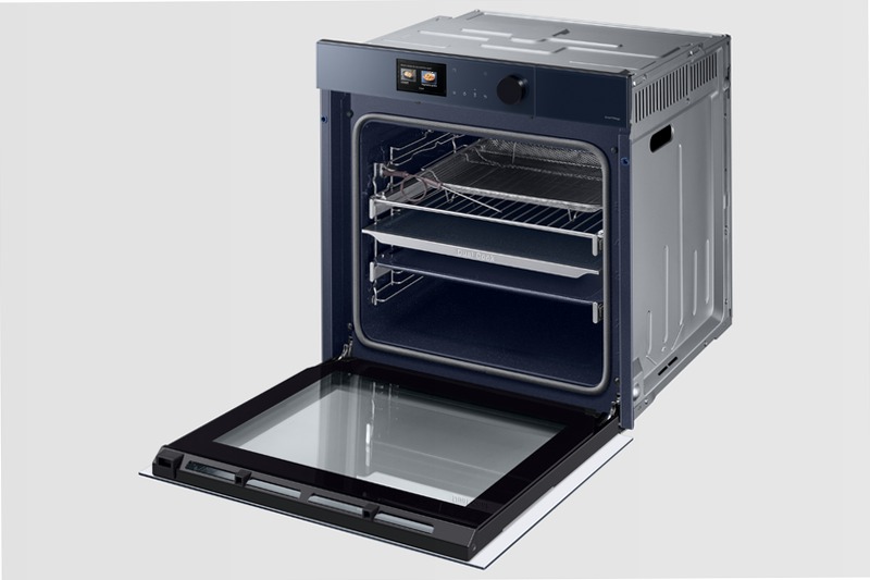 Forno a Vapore BESPOKE Dual Cook Steam Serie 7 NV7B7977CBN/U5 | Samsung IT 76 Blu