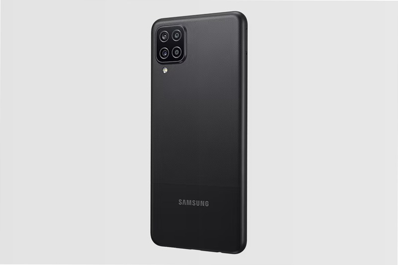 Galaxy A12 - Smartphone Potente e Affidabile 6.5" 4GB Nero