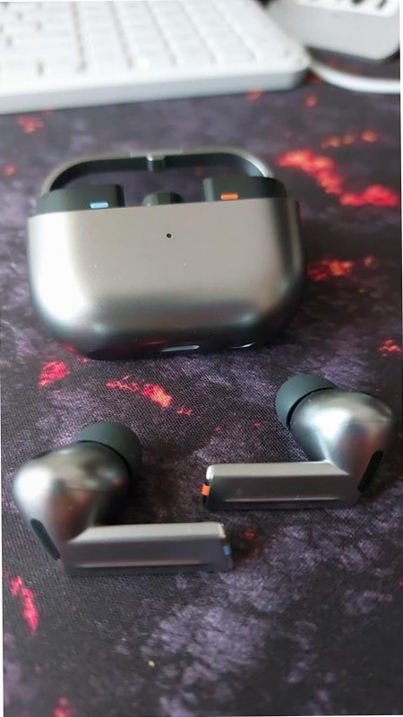Galaxy Buds3 Pro - Audio Premium e Tecnologia Avanzata