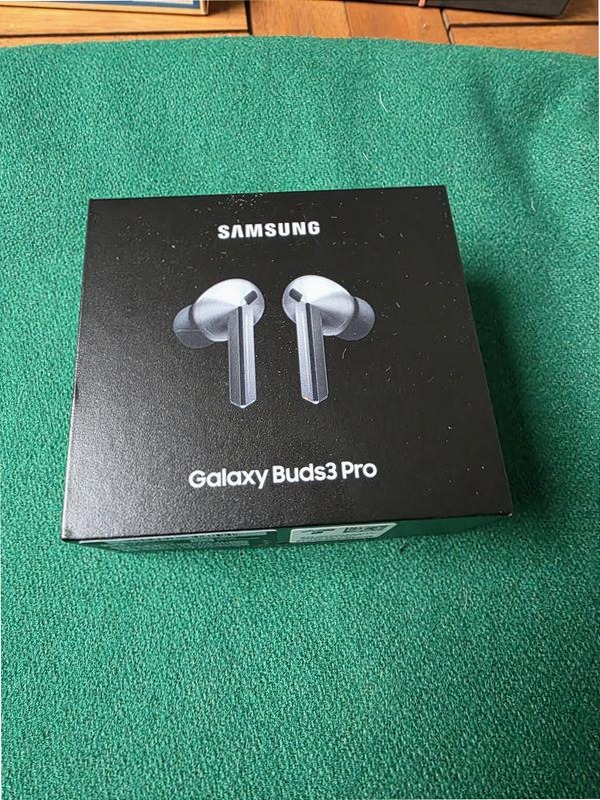 Galaxy Buds3 Pro - Audio Premium e Tecnologia Avanzata