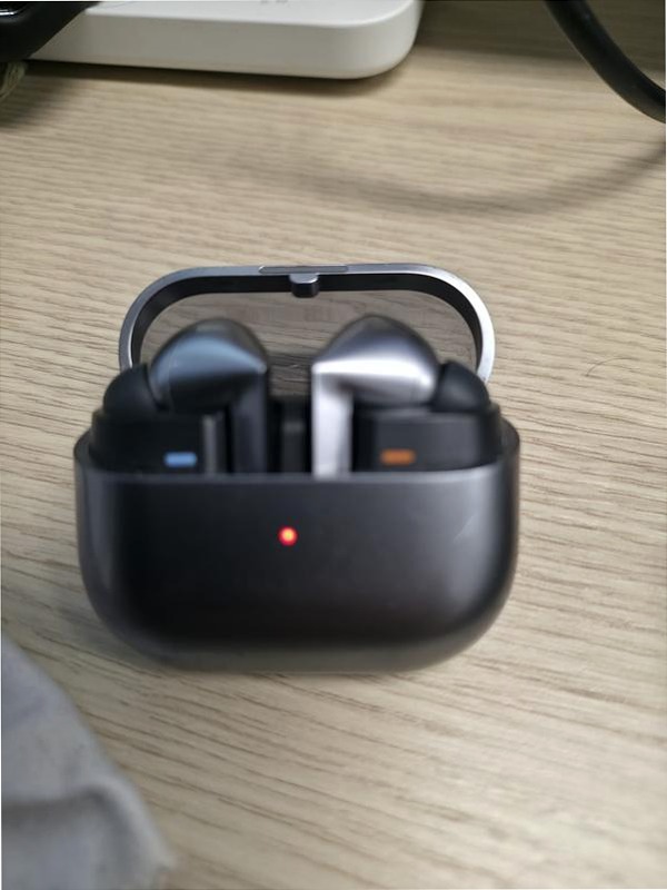 Galaxy Buds3 Pro - Audio Premium e Tecnologia Avanzata