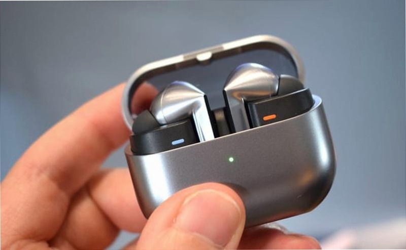 Galaxy Buds3 Pro - Audio Premium e Tecnologia Avanzata