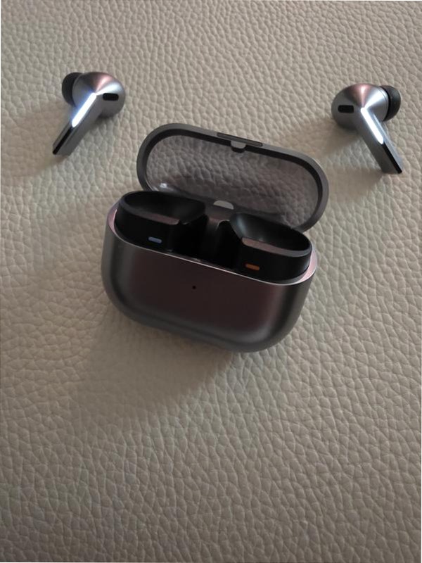 Galaxy Buds3 Pro - Audio Premium e Tecnologia Avanzata