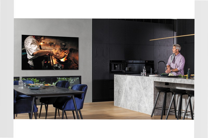 Samsung QLED Q800T 82" 8K TV Nero 82" 8K QLED