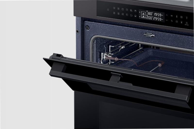 Forno Samsung Dual Cook Flex™ Serie 4 76L NV7B4340UBB 76 A Nero