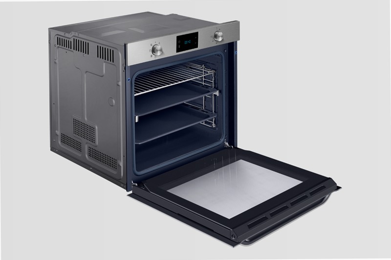 Forno Multifunzione NV75J3140RS | Samsung IT 75 A Nero