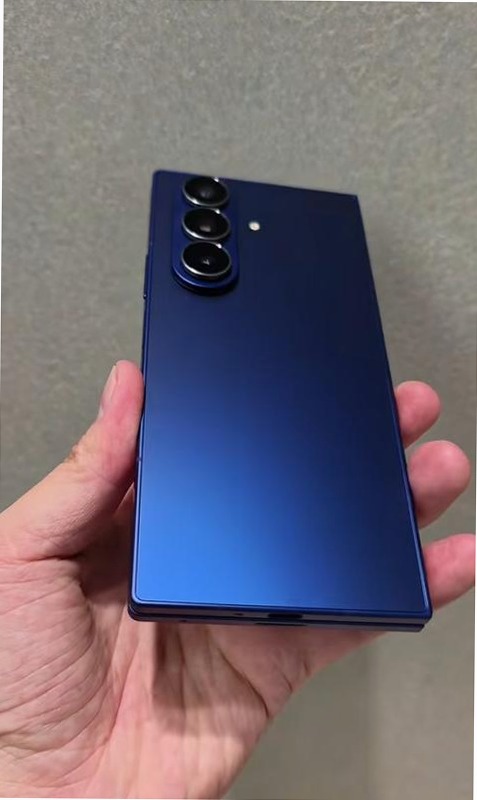 Galaxy A15 - Display Super AMOLED e Fotocamera Potente 6.5" 4GB Blu