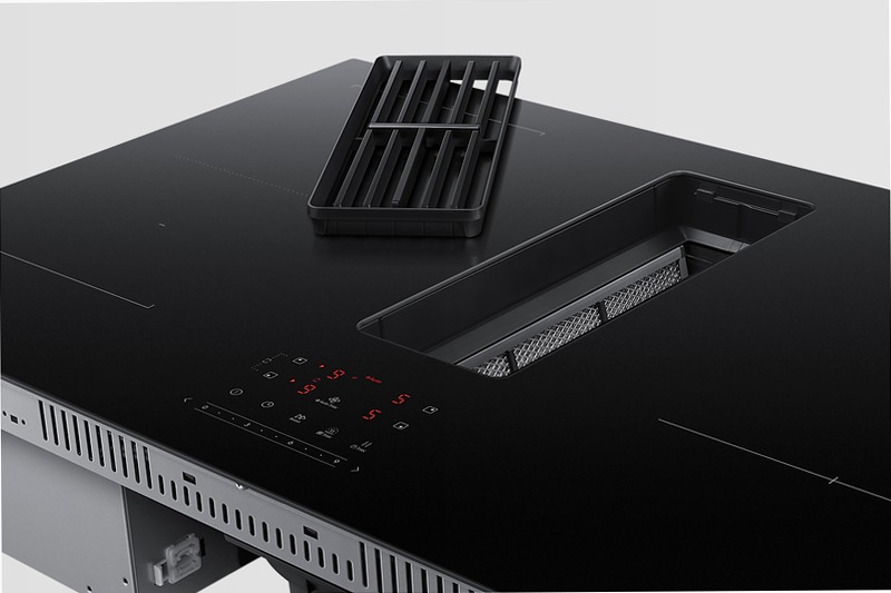 Piano cottura a induzione con Cappa Integrata Samsung CC90H84PADUR Nero