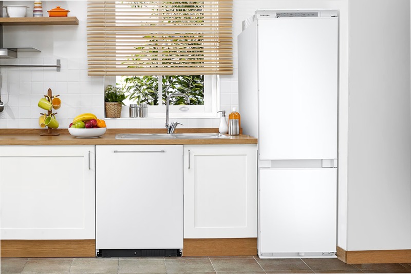 Frigorifero Combinato con Lavastoviglie - Kitchen Pack E 267lt Incasso