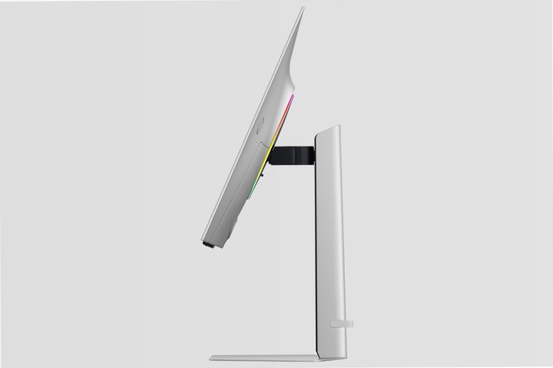 Monitor Gaming Odyssey OLED G8 da 32" Argento