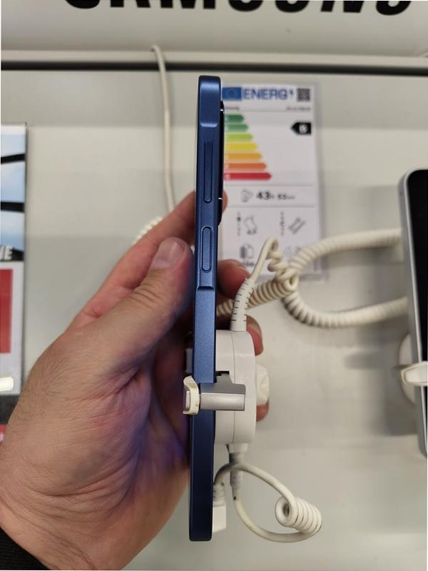 Galaxy A17 5G: Sfida il futuro della comunicazione 8GB Nero