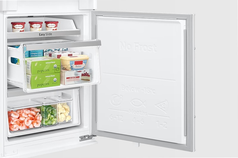 Frigorifero Combinato F1RST™ BRB260089WW Bianco E 256lt Incasso