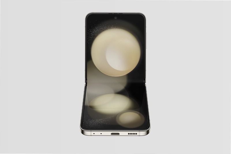 Galaxy Z Flip5: Il tuo nuovo portatile multifunzione 512GB 8GB Beige
