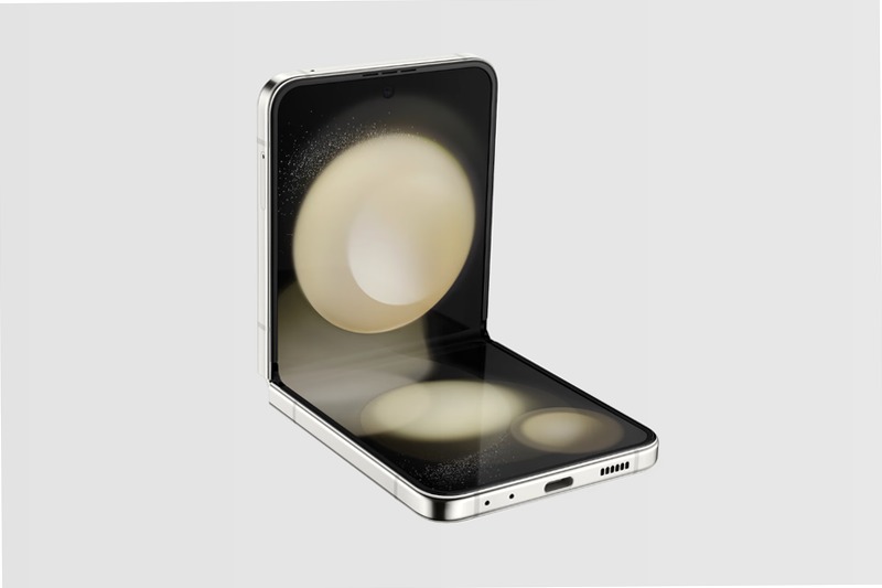 Galaxy Z Flip5: Il tuo nuovo portatile multifunzione 512GB 8GB Beige