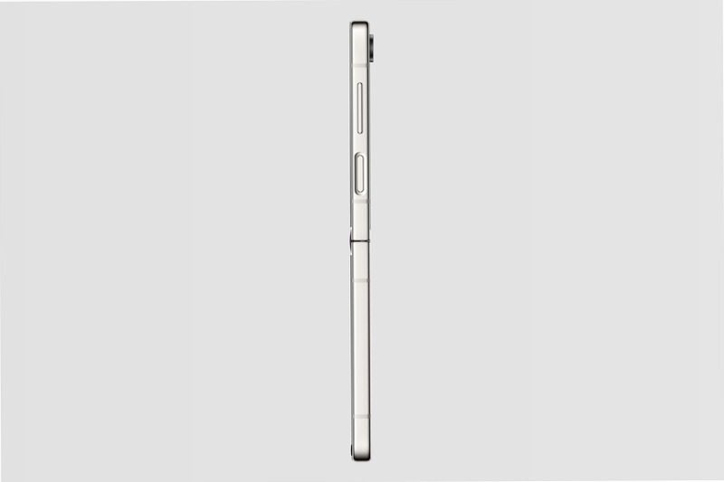Galaxy Z Flip5: Il tuo nuovo portatile multifunzione 512GB 8GB Beige