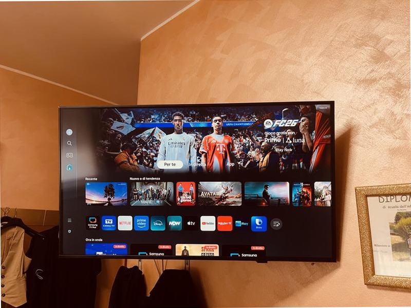 32" Full HD F6000F Smart TV Nero
