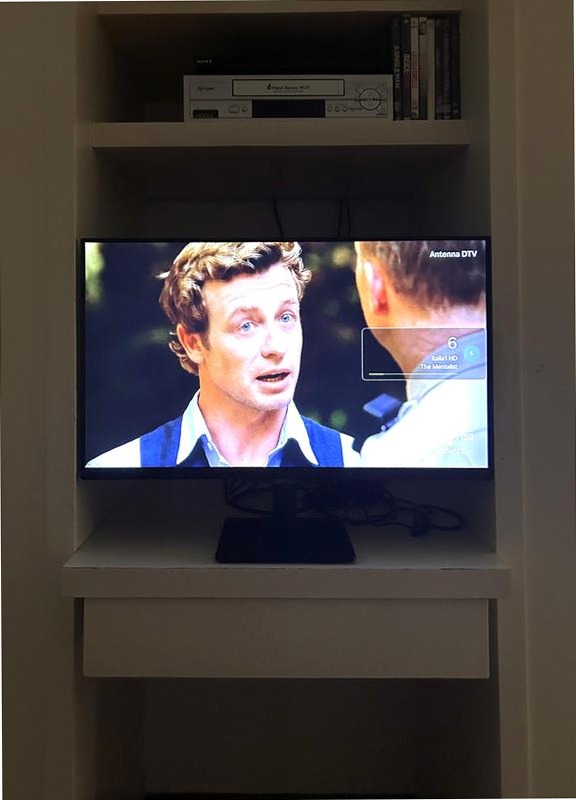 32" Full HD F6000F Smart TV Nero