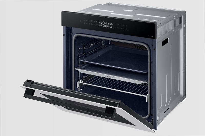 Forno Dual Cook Serie 4 NV7B4240VBW | Samsung IT 76 A Bianco