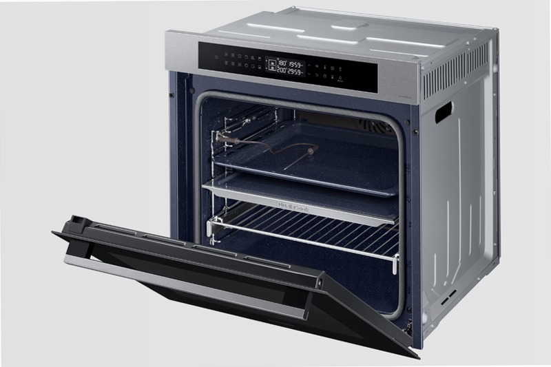 Forno Samsung Dual Cook Serie 4 76L NV7B4240UBS 76 A Nero
