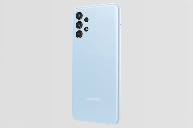 Galaxy A13 - Schermo 6.6 pollici e sistema fotocamera quadruple 6.6" 8GB Blu