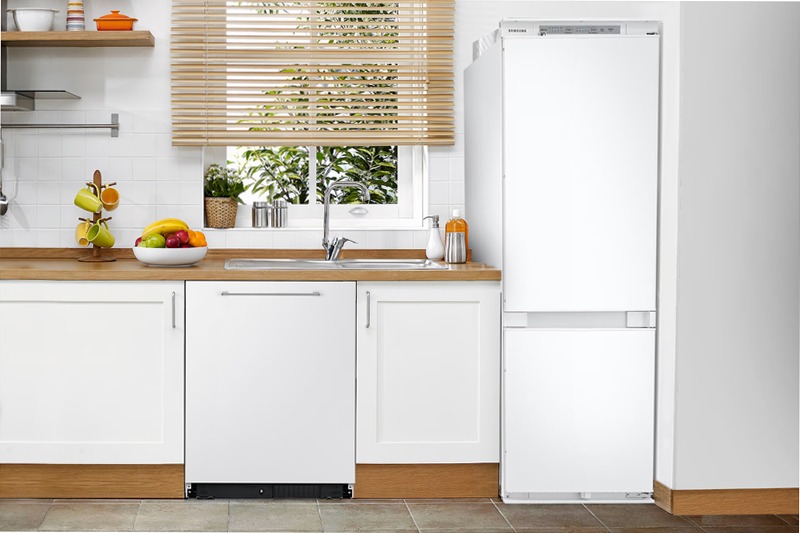Frigorifero Combinato e Lavastoviglie - Kitchen Pack Incasso