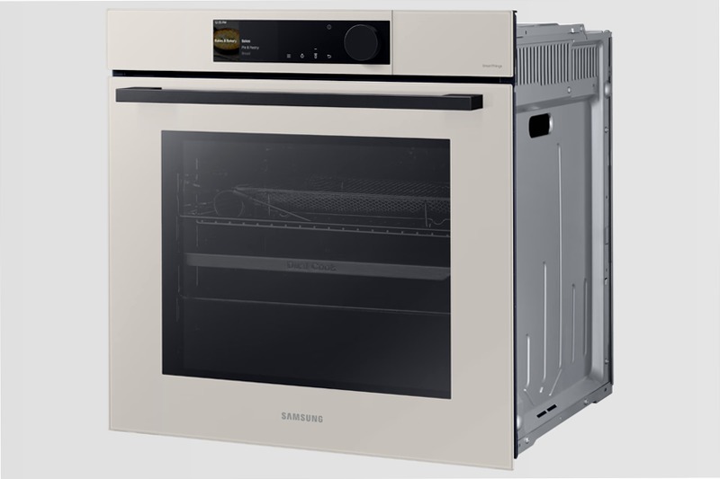 Forno a BESPOKE Vapore Dual Cook Steam Serie 6 NV7B6699ABE/U5 | Samsung IT 76 Bianco