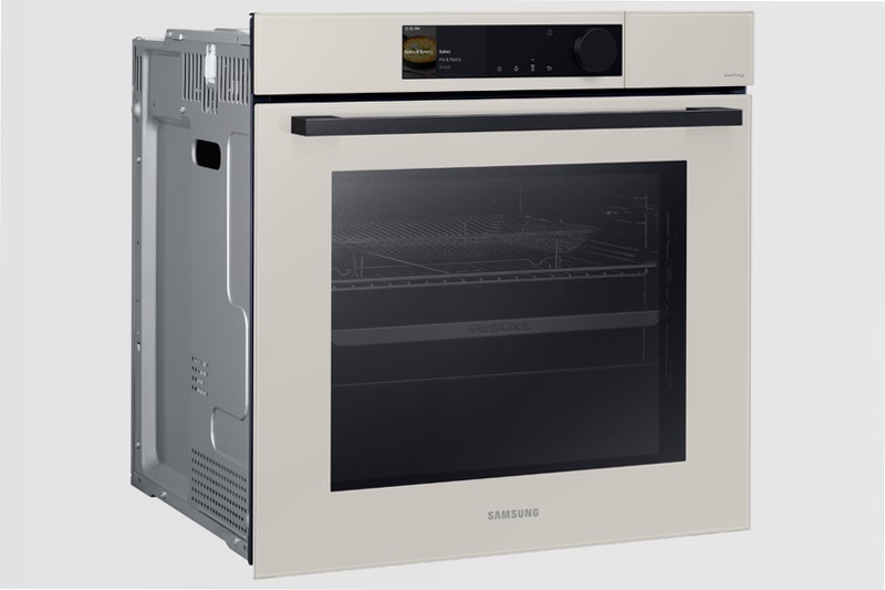 Forno a BESPOKE Vapore Dual Cook Steam Serie 6 NV7B6699ABE/U5 | Samsung IT 76 Bianco