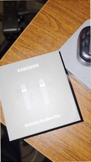Galaxy Buds4 - Suono Puro e Immersione Totale Bianco