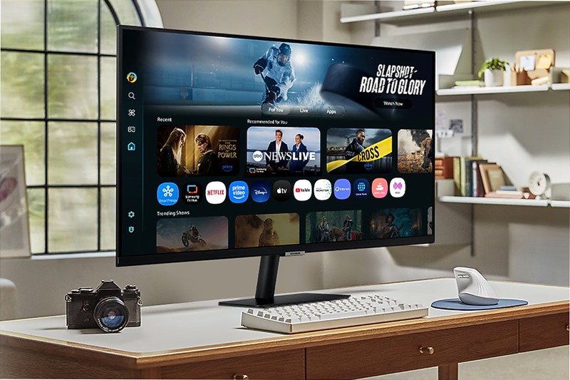 Smart Monitor M7 - UHD Flat 32" Nero 7680 x 4320