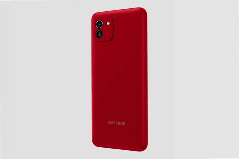 Galaxy A03 - Smartphone con Display e Fotocamera Potenti 4GB Rosso