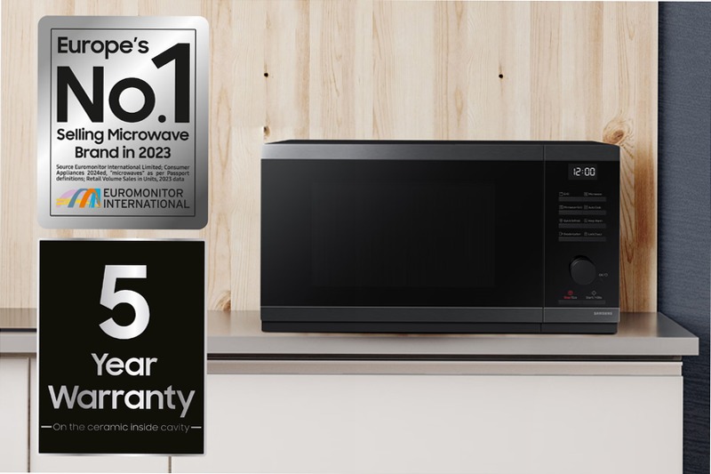Microonde Samsung Grill MW4000D - Cottura Croccante e Semplice Nero 23
