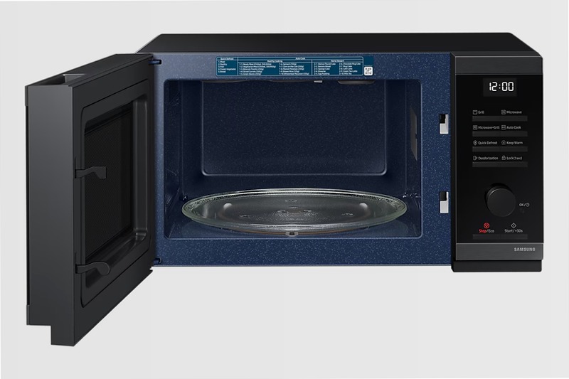 Microonde Samsung Grill MW4000D - Cottura Croccante 23L Nero 23