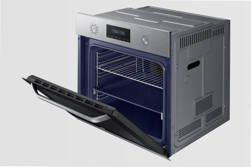 Forno Multifunzione Serie Avant NV70K2341RS | Samsung IT 68 A Blu