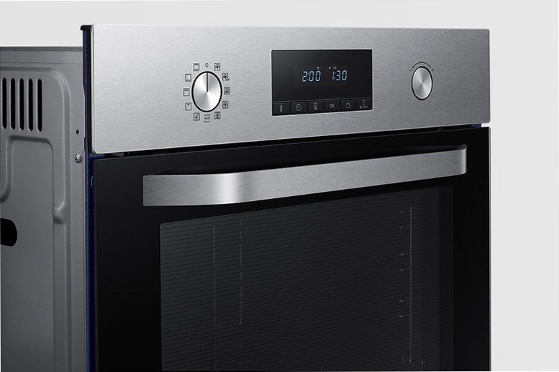 Forno Multifunzione Serie Avant NV70K2341RS | Samsung IT A