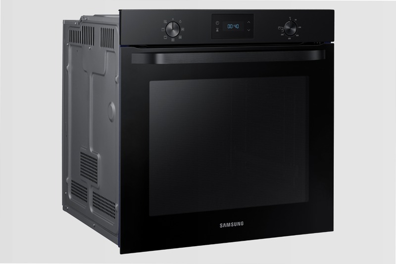 Forno Multifunzione Serie Avant NV75K3340RB | Samsung IT 75 A Nero