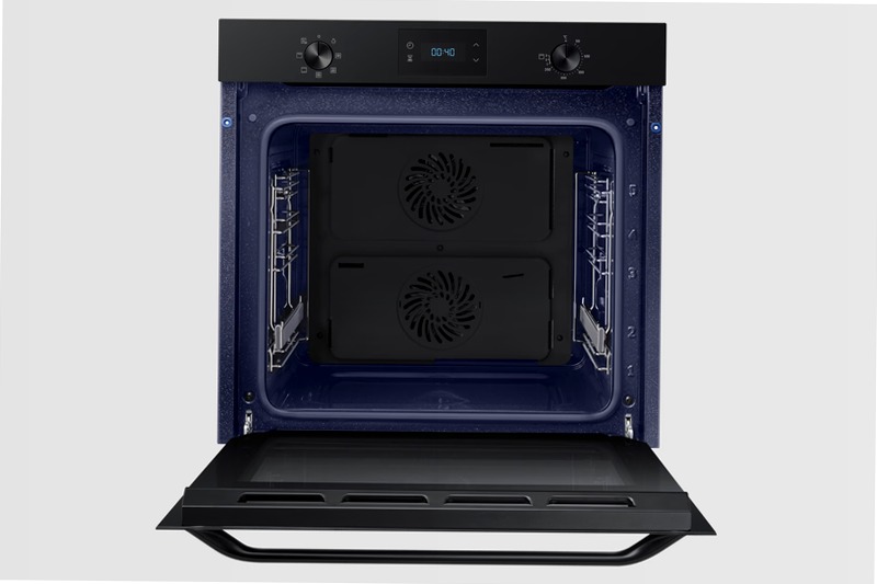 Forno Multifunzione Serie Avant NV75K3340RB | Samsung IT 75 A Nero