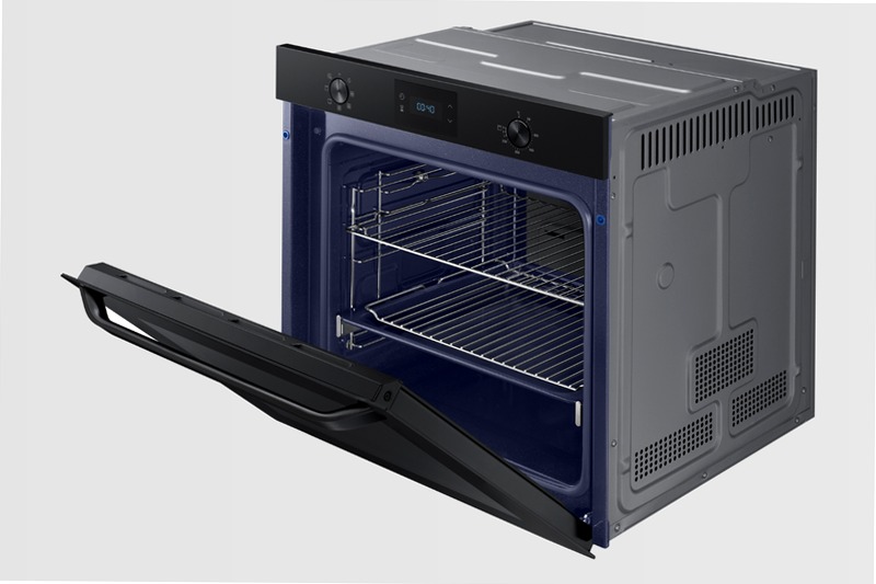 Forno Multifunzione Serie Avant NV75K3340RB | Samsung IT 75 A Nero