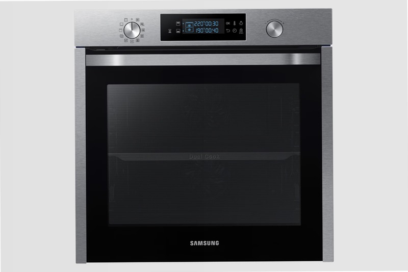 Forno Dual Cook NV75K5541RS | Samsung IT 61 A Nero