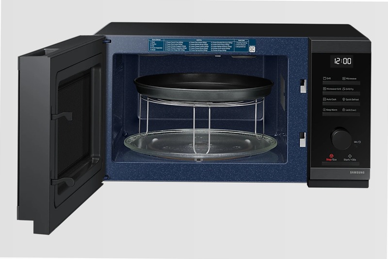 Microonde Samsung Grill Cottura Croccante 23L MG23DG4524CGE1 Nero 23