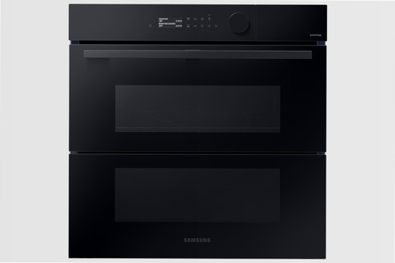 Forno a Vapore BESPOKE Dual Cook Flex™ Steam Serie 5 NV7B5770WBK Bianco