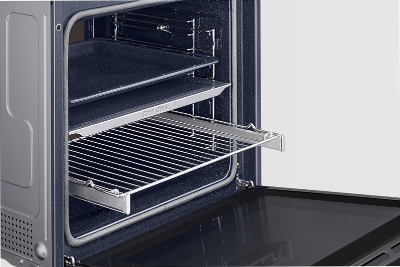 Forno Samsung Dual Cook Serie 4 76L NV7B4440VBB A