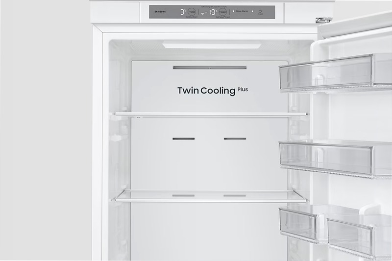 Frigorifero Combinato F1rst 60 AI Plus Bianco E Incasso