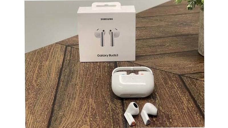 Galaxy Buds3 - Chiamate Fluide e Audio di Alta Qualità