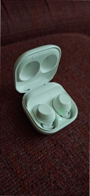 Galaxy Buds FE - Ascolto Premium e Funzionalità Integrate Grafite