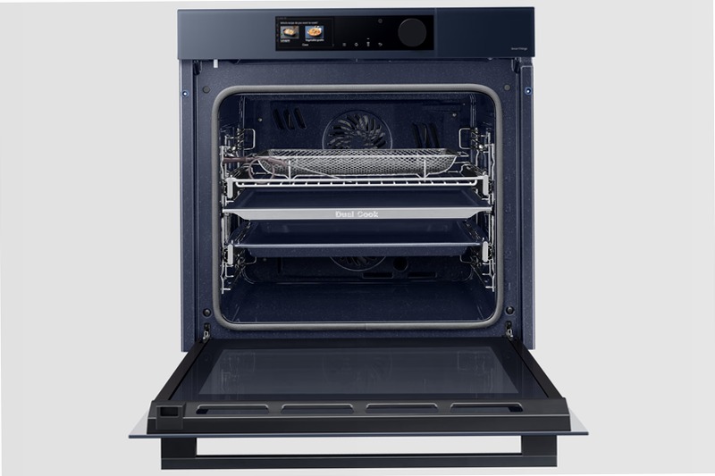 Forno a Vapore BESPOKE Dual Cook Steam Serie 6 NV7B6679CBN 76 Nero