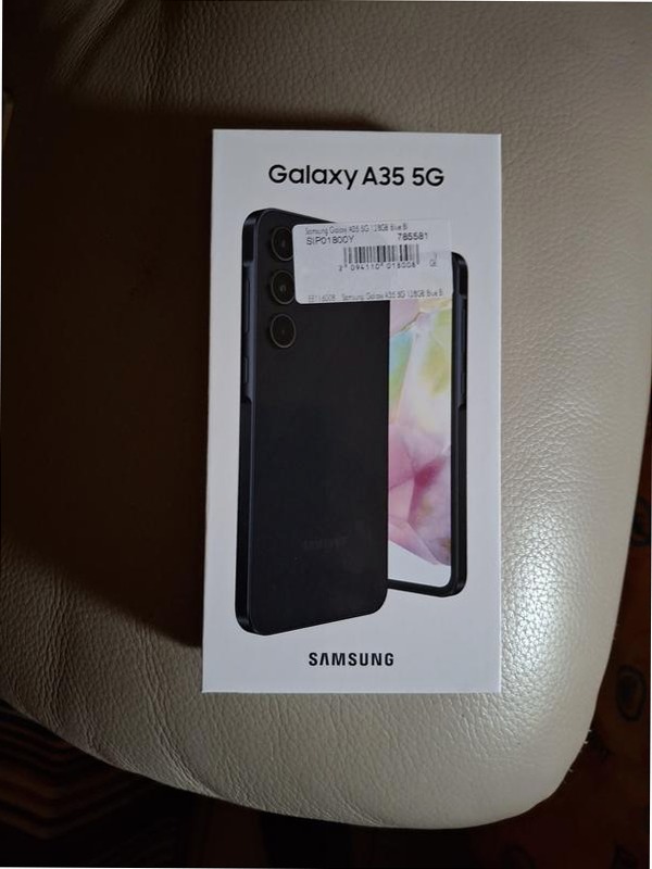 Galaxy A35 5G - Stile Moderno e Fotocellulare 8GB